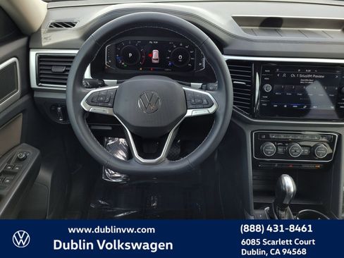 Used 2022 Volkswagen Atlas SE image 14