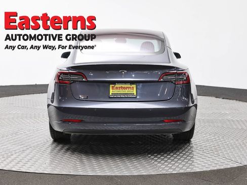 Used 2018 Tesla Model 3 Long Range image 6