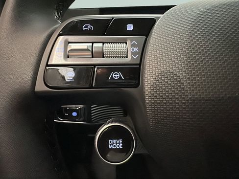 New 2026 Hyundai Ioniq 5 SEL image 18