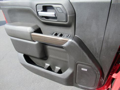 Certified 2022 Chevrolet Silverado 1500 RST image 30