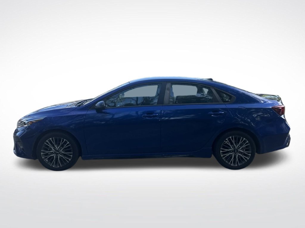 Used 2024 Kia Forte GT-Line FWD image 2
