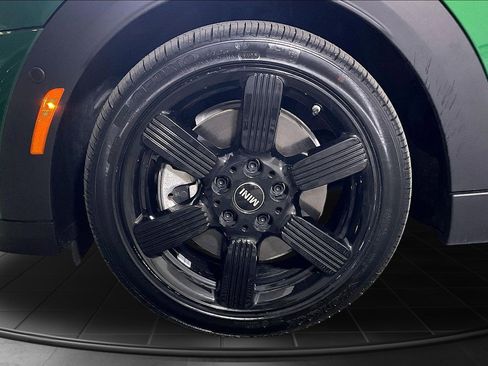 Certified 2024 MINI Cooper S FWD image 9