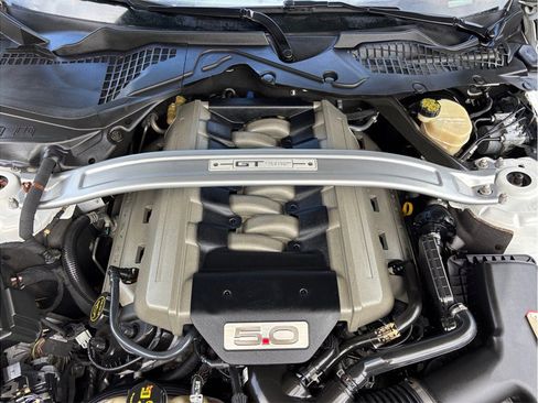 Used 2016 Ford Mustang GT Premium w/ Equipment Group 401A RWD image 47