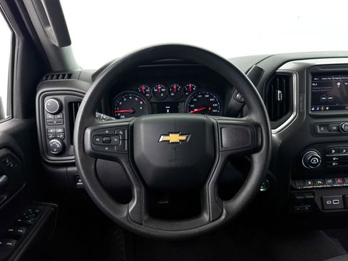Used 2024 Chevrolet Silverado 2500 Custom w/ Custom Value Package AWD/4WD image 30