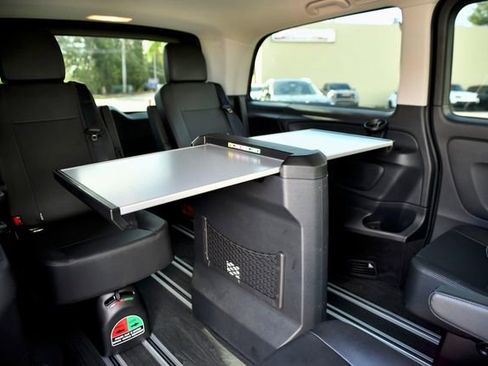 Used 2023 Mercedes-Benz Metris Passenger image 28