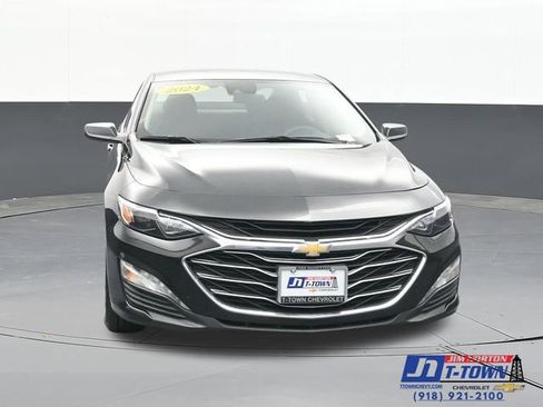 Used 2024 Chevrolet Malibu LT FWD image 21