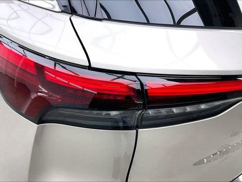 Certified 2025 INFINITI QX60 Luxe w/ Cargo Package image 28