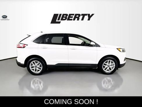 Certified 2022 Ford Edge SEL w/ Convenience Package image 8