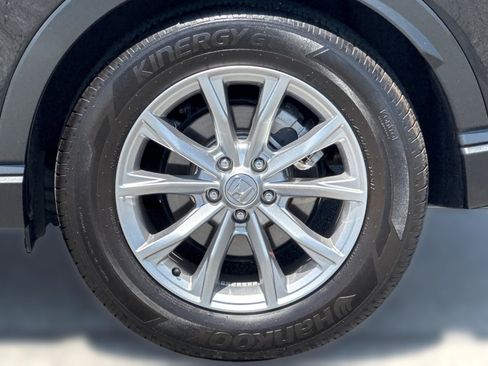 Used 2025 Honda CR-V EX-L image 11