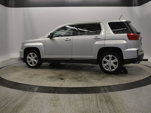 Used 2017 GMC Terrain SLE image 4