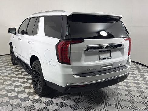 Used 2021 GMC Yukon SLT w/ SLT Premium Package AWD/4WD image 7
