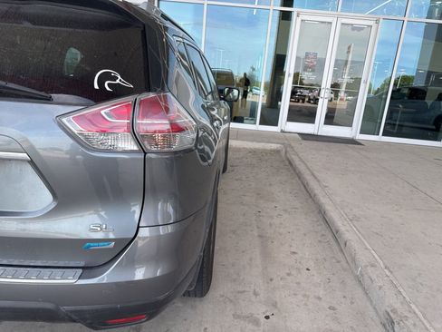 Used 2014 Nissan Rogue SL image 7