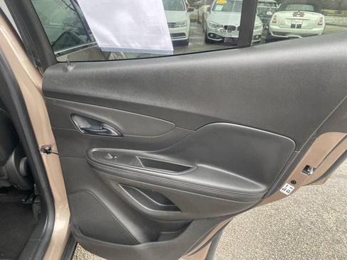 Used 2019 Buick Encore Preferred w/ Safety Package FWD image 17