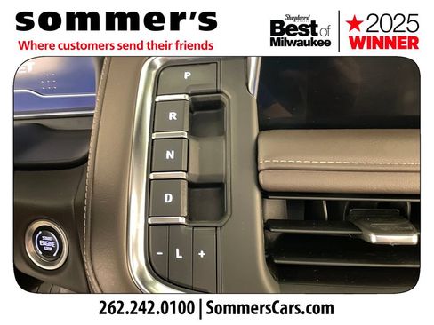 Used 2022 Chevrolet Suburban LT w/ LT Signature Plus Package AWD/4WD image 22