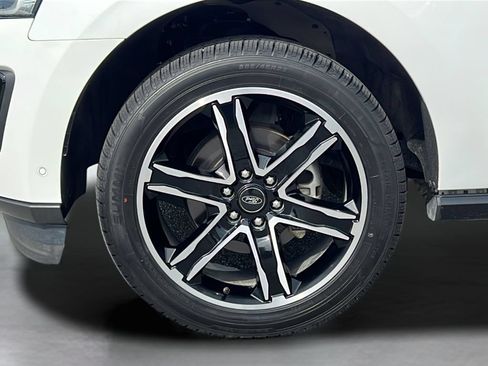 Used 2021 Ford Expedition Limited RWD image 26