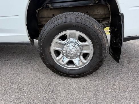 Used 2022 RAM 3500 Tradesman AWD/4WD image 12