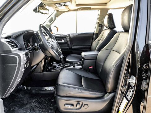 Used 2023 Toyota 4Runner 40th Anniversary SE image 4