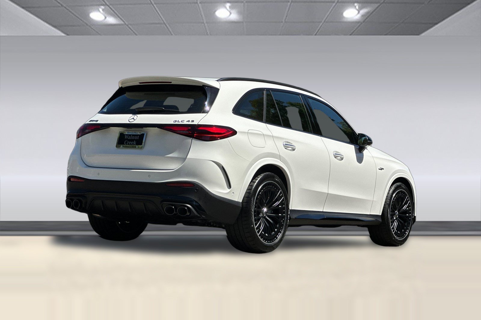 New 2026 Mercedes-Benz GLC 43 AMG 4MATIC image 8