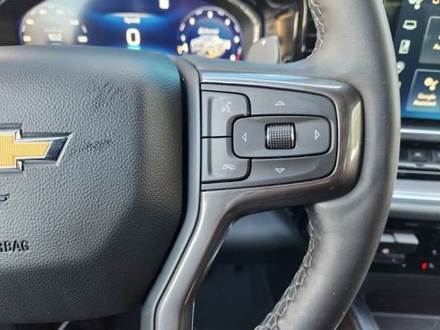 Used 2023 Chevrolet Silverado 1500 High Country w/ High Country Premium Package image 31