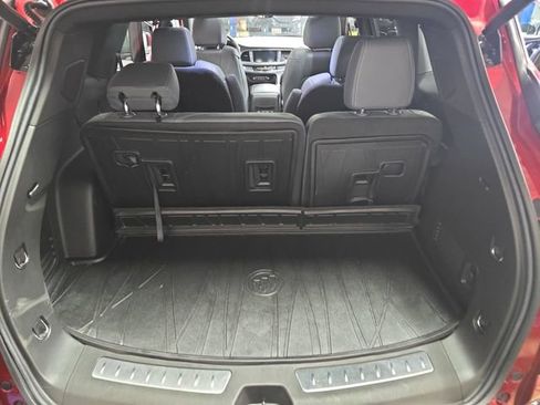 Used 2023 Buick Enclave Essence w/ Experience Buick Package AWD/4WD image 17