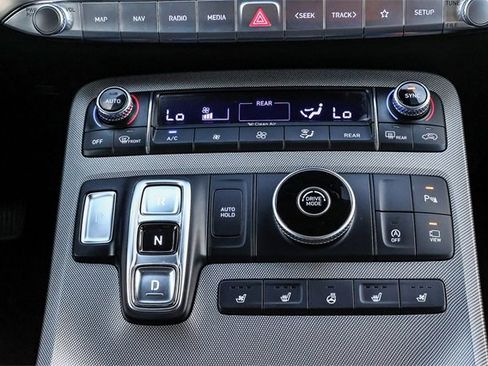 Used 2021 Hyundai Palisade Limited image 14