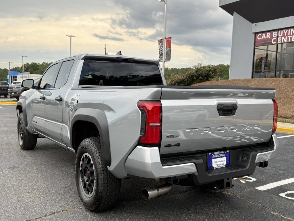Used 2026 Toyota Tacoma TRD Off-Road AWD/4WD image 6