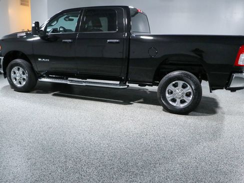 Used 2024 RAM 2500 Big Horn w/ Bed Utility Group AWD/4WD image 10
