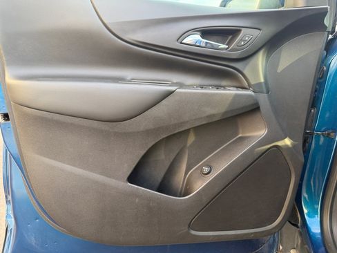 Used 2019 Chevrolet Equinox LT AWD/4WD image 11