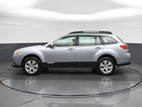 Used 2012 Subaru Outback 2.5i AWD/4WD image 4