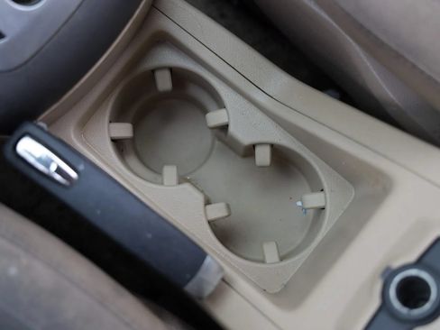 Used 2008 Saturn Vue XE FWD image 35