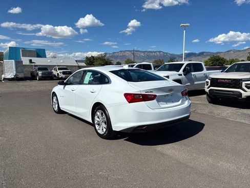 Used 2023 Chevrolet Malibu LT FWD image 5