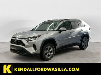 Used 2022 Toyota RAV4 LE AWD/4WD video 1