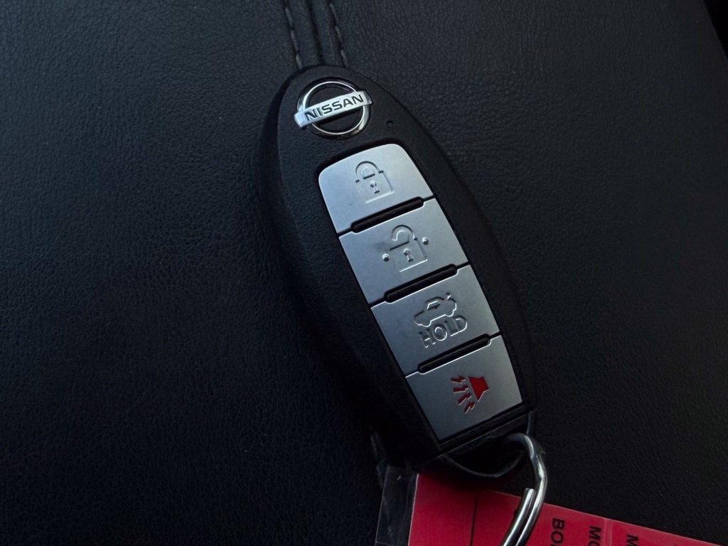 Used 2022 Nissan Sentra SV FWD image 26