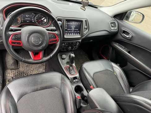 Used 2019 Jeep Compass Trailhawk w/ Cold Weather Group image 2