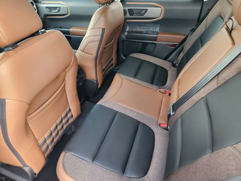 New 2026 Ford Bronco Sport Outer Banks w/ Outer Banks Tech Package+ AWD/4WD image 24