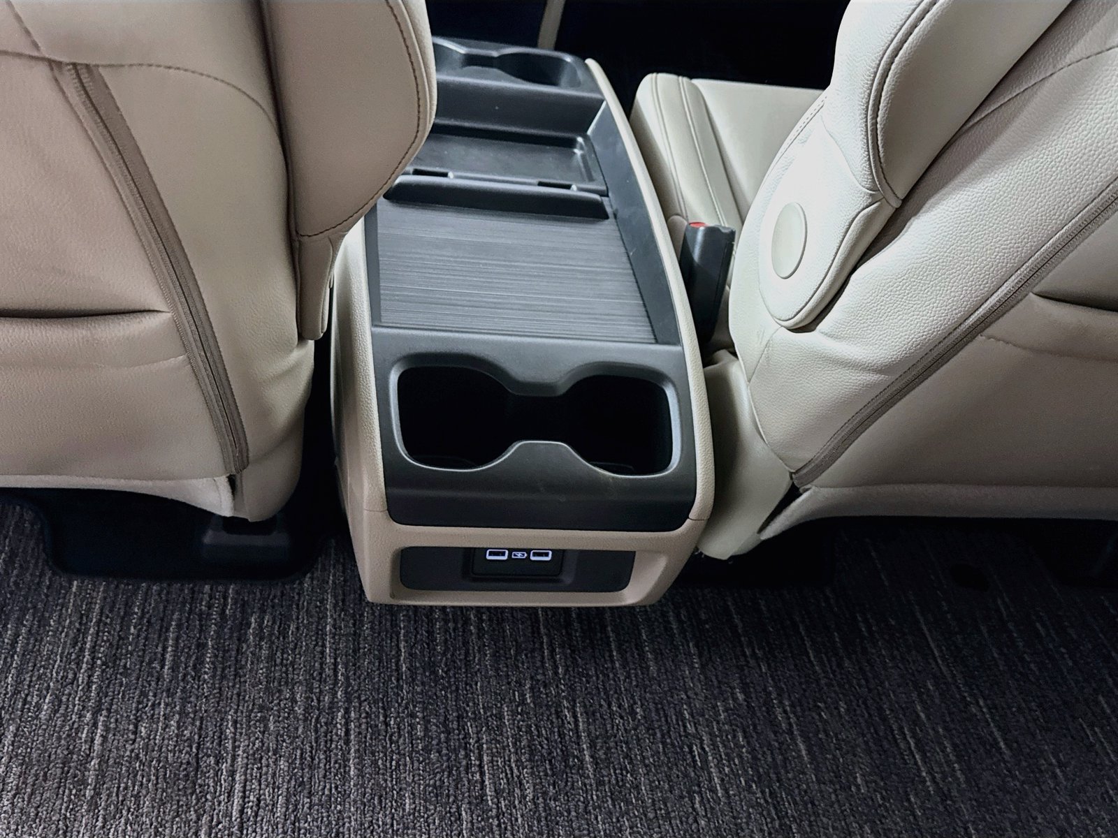 Used 2024 Honda Odyssey EX-L image 23