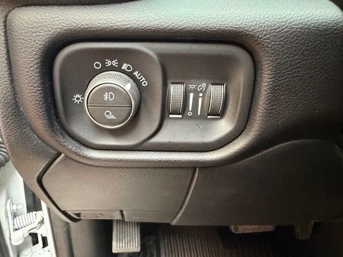 Used 2020 RAM 3500 Laramie AWD/4WD image 20