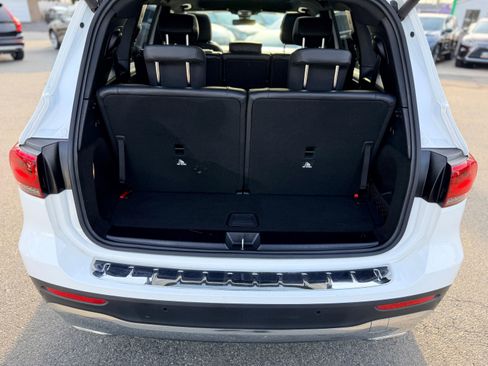 Used 2020 Mercedes-Benz GLB 250 4MATIC image 14