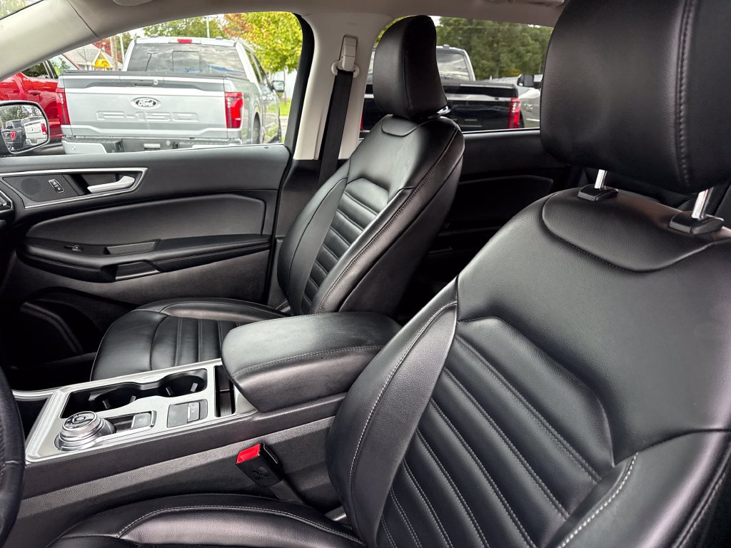 Used 2024 Ford Edge SEL w/ Convenience Package AWD/4WD image 24