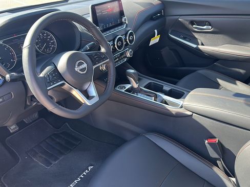 New 2025 Nissan Sentra SR w/ SR Premium Package image 9