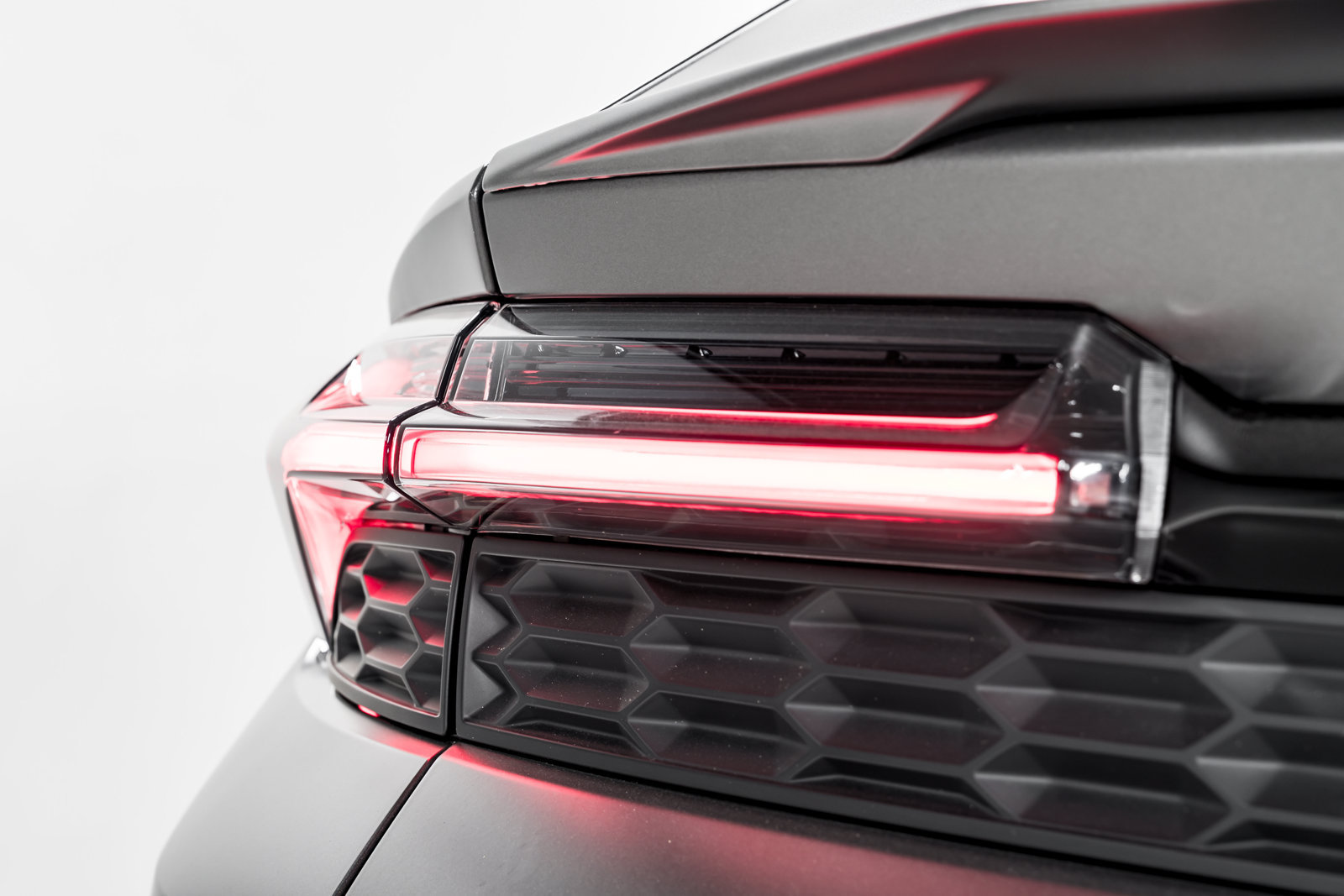 Used 2026 Lamborghini Urus SE AWD/4WD image 62