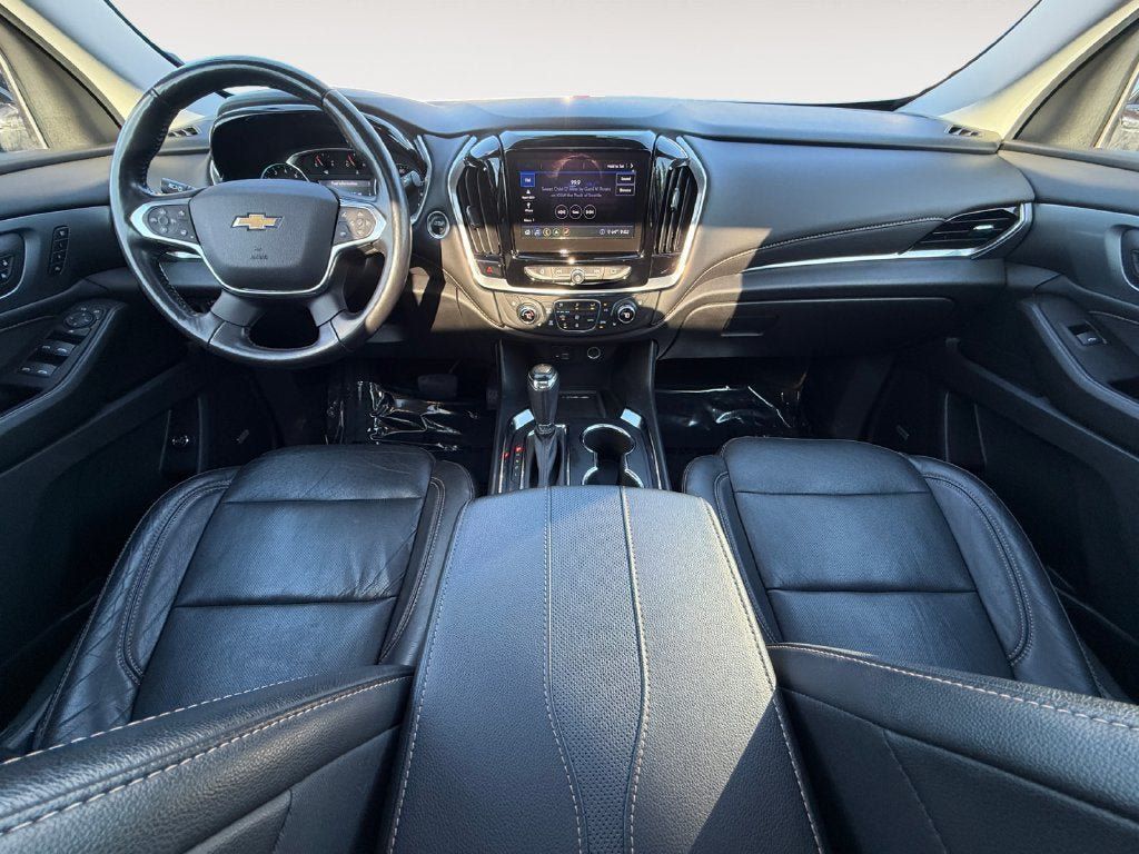 Used 2020 Chevrolet Traverse Premier AWD/4WD image 12