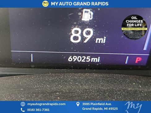 Used 2022 Cadillac CT4 Luxury w/ Sun And Sound Package AWD/4WD image 17