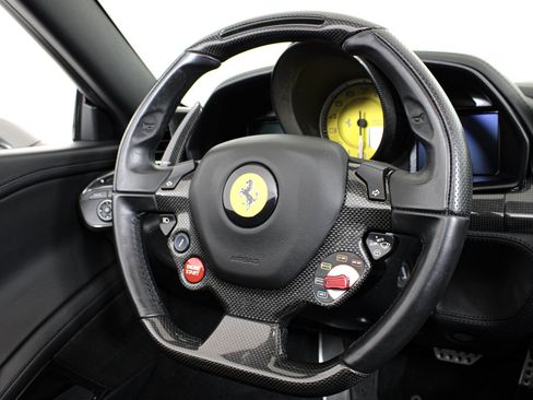 Certified 2013 Ferrari 458 Spider RWD image 48
