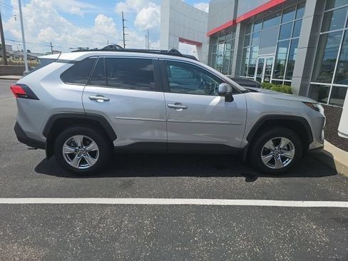 Certified 2025 Toyota RAV4 XLE w/ Convenience Package AWD/4WD image 16