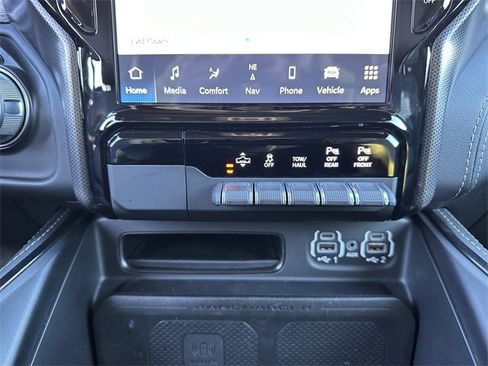 Used 2022 RAM 1500 Limited image 18