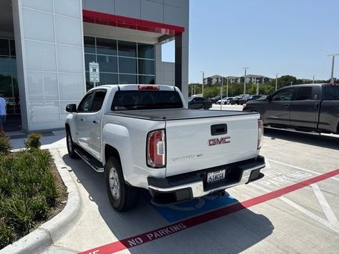 Used 2018 GMC Canyon 2WD Crew Cab w/ Convenience Package image 6