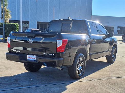 Used 2023 Nissan Titan SV image 27