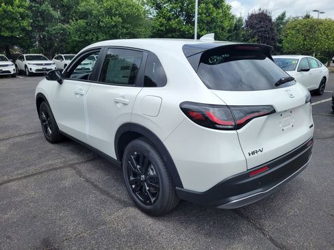 New 2026 Honda HR-V Sport image 8