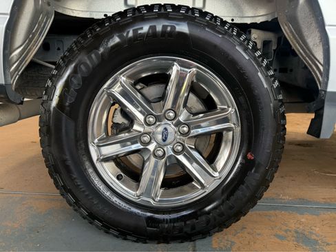 Used 2025 Ford F150 XLT w/ Equipment Group 301A Standard AWD/4WD image 9